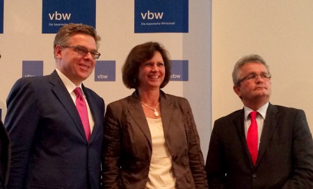 Stefan Winners, Ministerin  Ilse Aigner und vbw-Hauptgeschäftsführer Bertram Brossardt