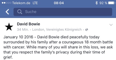 Die Todesmeldung von David Bowie auf der Facebookseite.