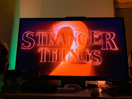 Stranger Things hat der Familie Spaß bereitet. Jetzt warten auf die dritte Staffel. 